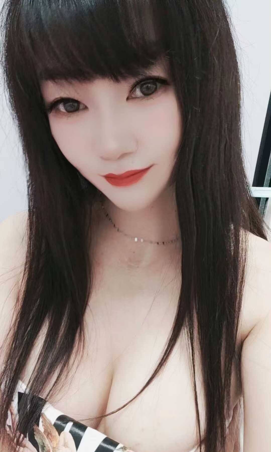 龙华胸大骚货佳佳