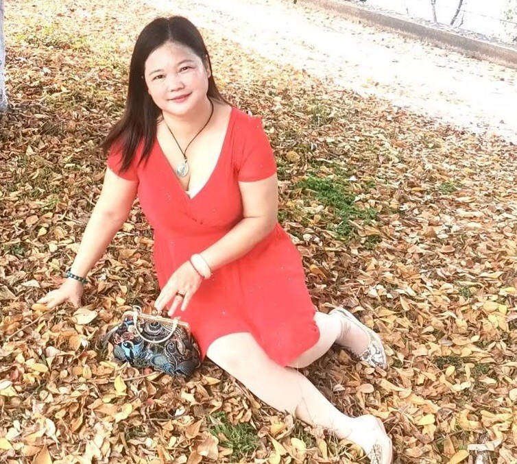 大波妇女（丰满）