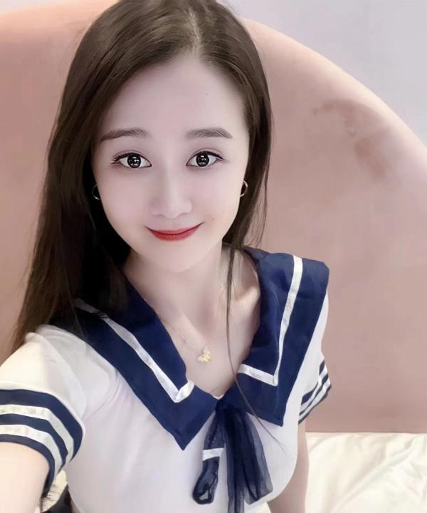 天心实惠制服妹妹