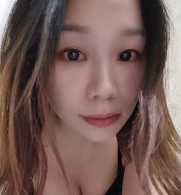 树木岭泻火少妇