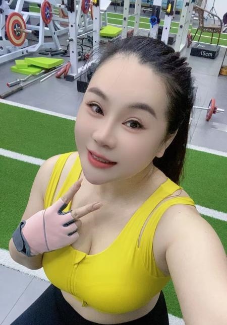 南山微胖小周