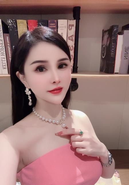南开混血美人