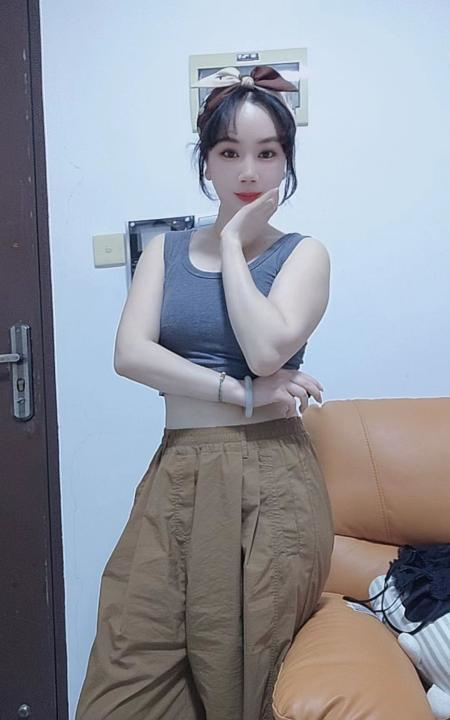 美容师燕子