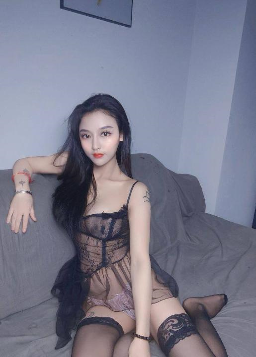 金牛情趣美胸妹子海妮