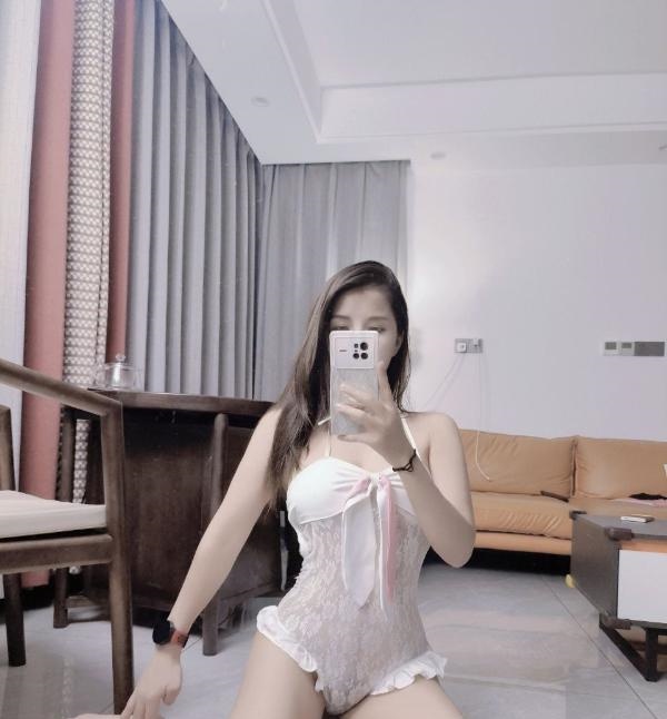 瑶海性感翘臀妹子芳芳