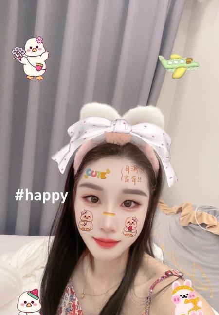 麦地舌吻口爆妹