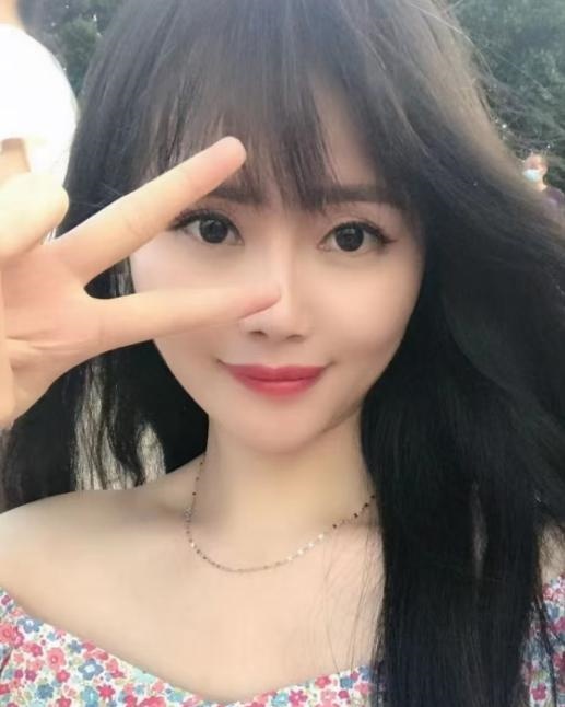 罗湖美乳黑丝灵儿