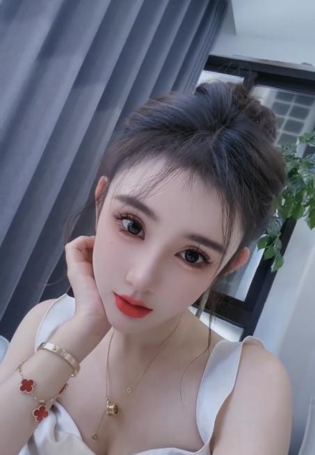 罗湖晓晓