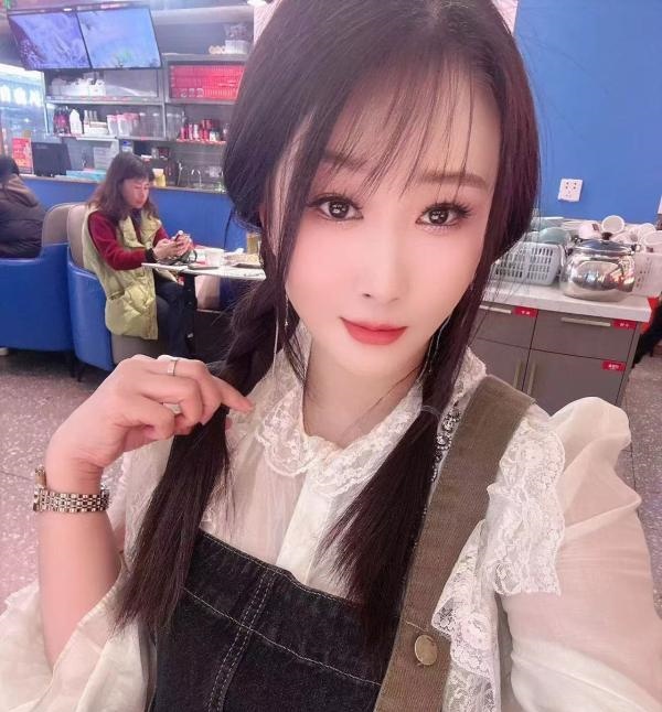 罗湖舌吻琪琪