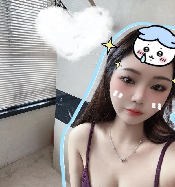 大胸萝莉mimi