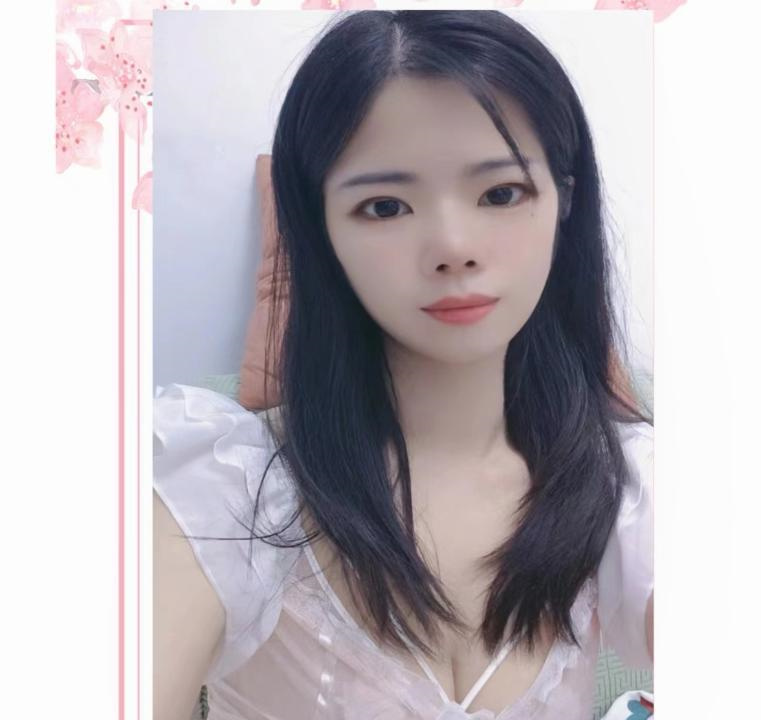 半套大奶美女