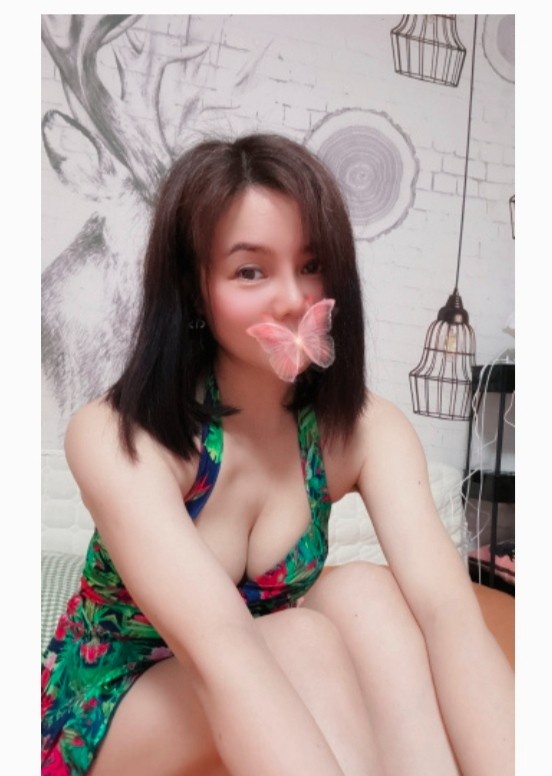 娃娃音小姐姐