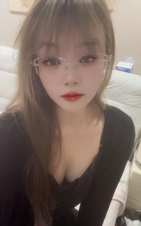 颜值控小骚货