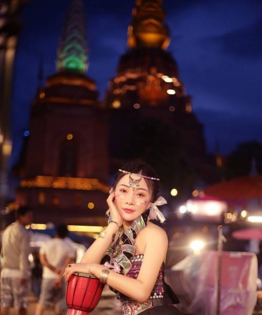 颜值俏少妇