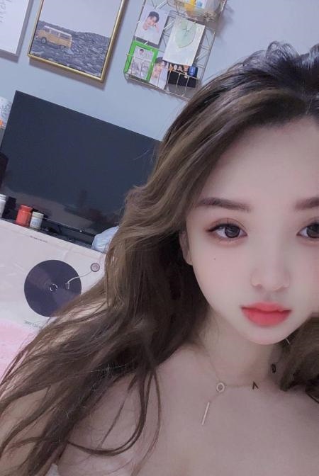 朝阳骚浪妹月亮