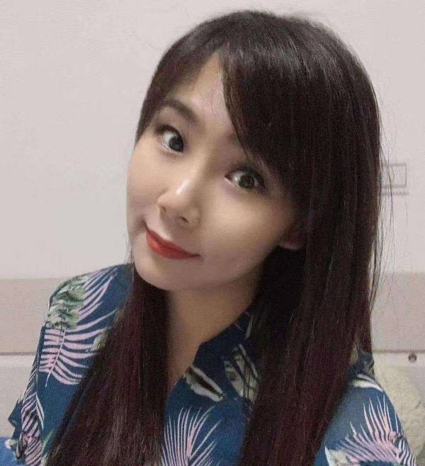 大奶少妇玫瑰女王