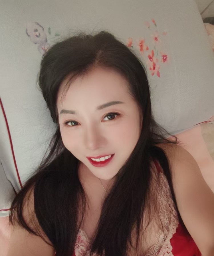江宁臀滑韩韩熟女