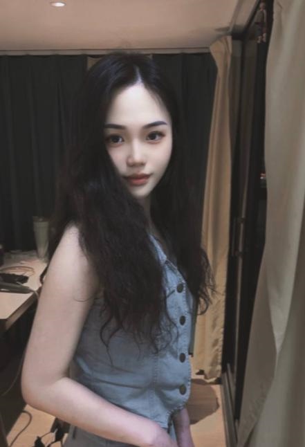 坂田兼职模特梦舒