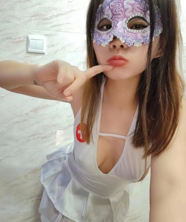 秦淮服务系骚妇