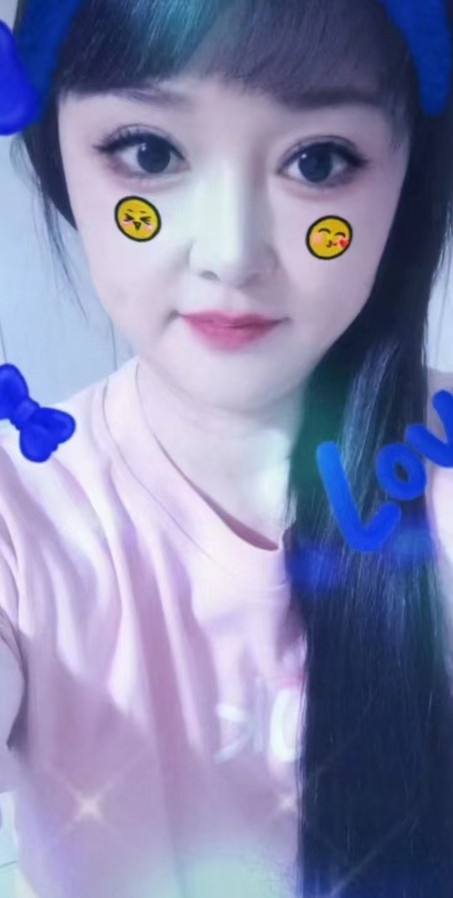人妻感超强的妹子