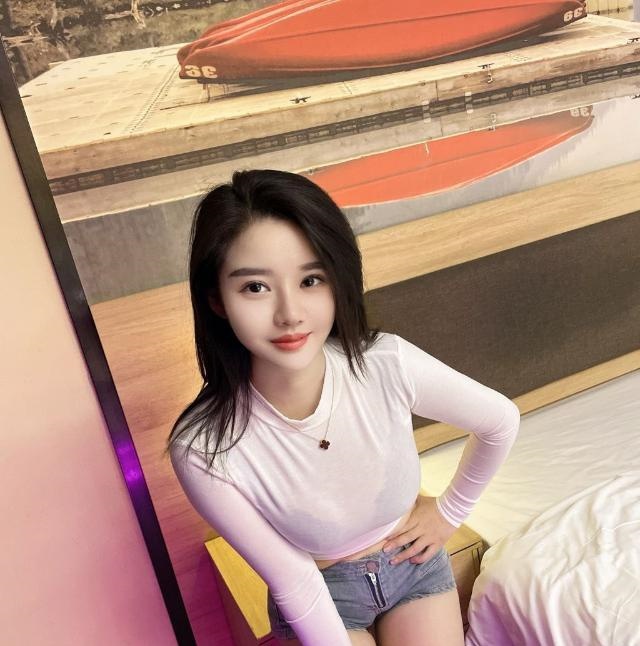 闵行大胸细腰涵姐姐