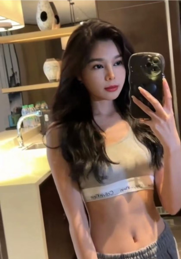 爆乳小水仙