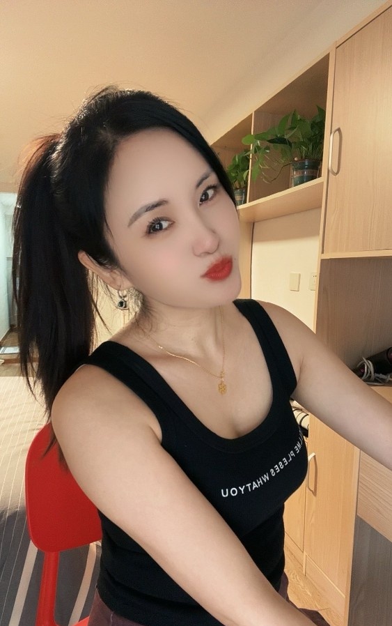 宝山优雅少妇