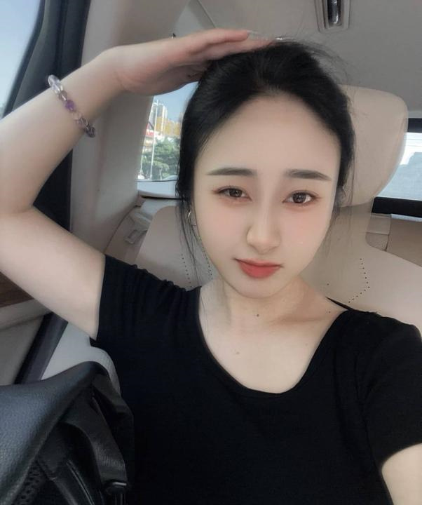 颜值服务型御姐