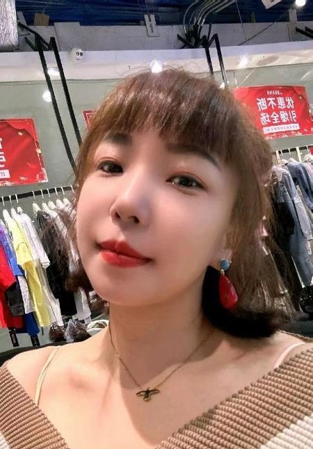 后入销魂的悦悦