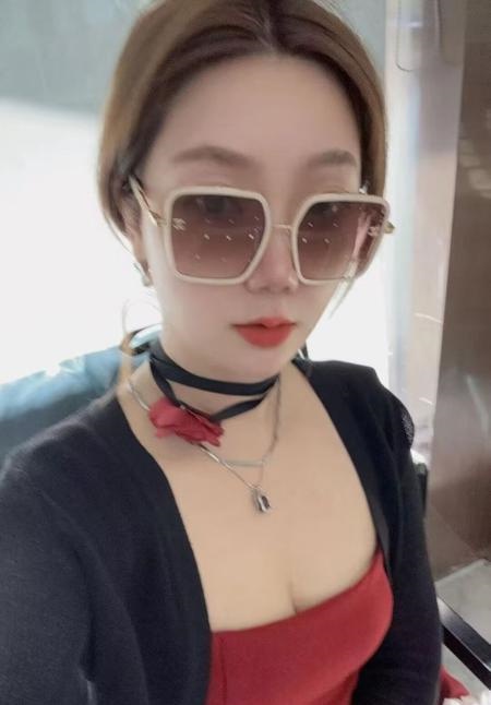 江宁路御姐丽莎