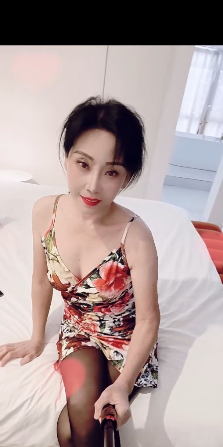美丽少妇