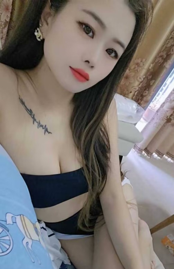 西湖浙大丽丽