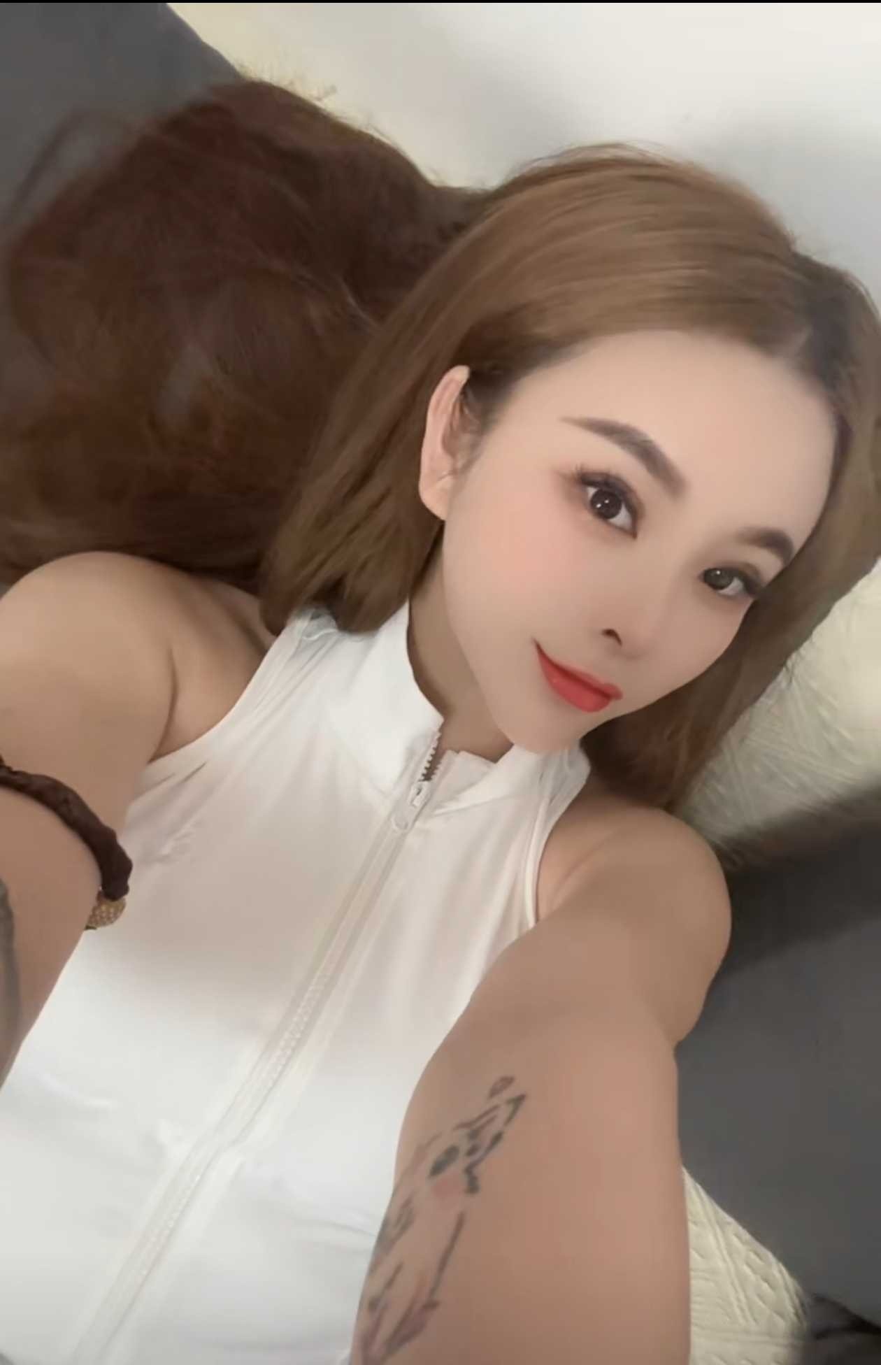 白云小雪 大奶子