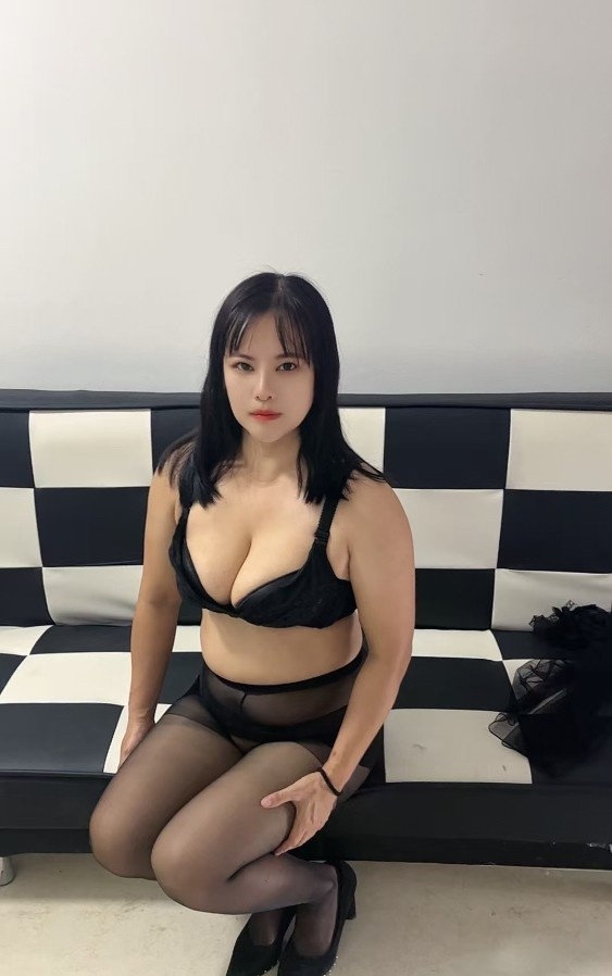 海珠双飞熟女
