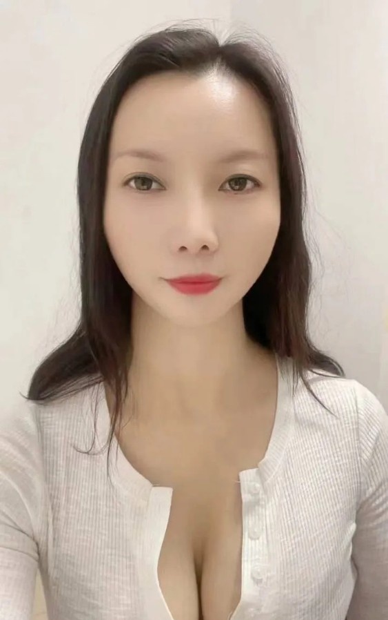 宝安区丰满型风骚性感莹莹