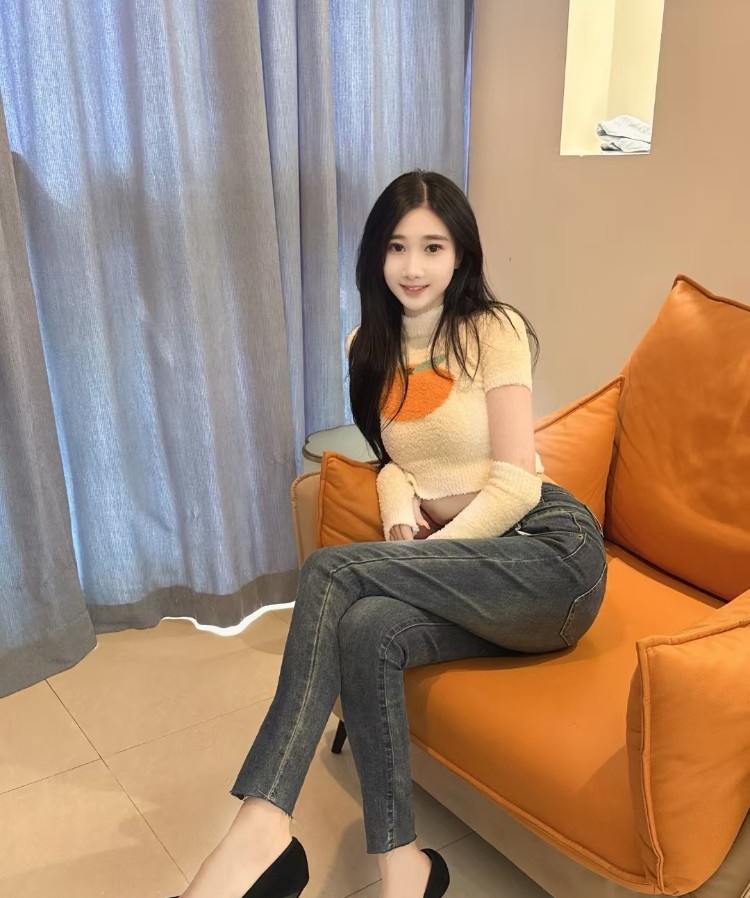 闵行长腿模特淑月