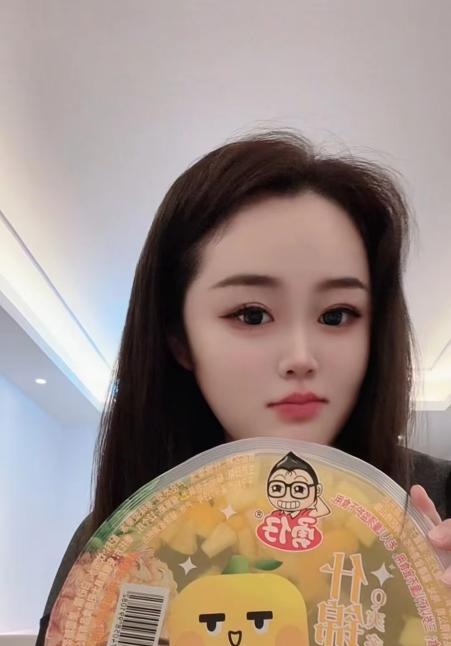 丰满小媛