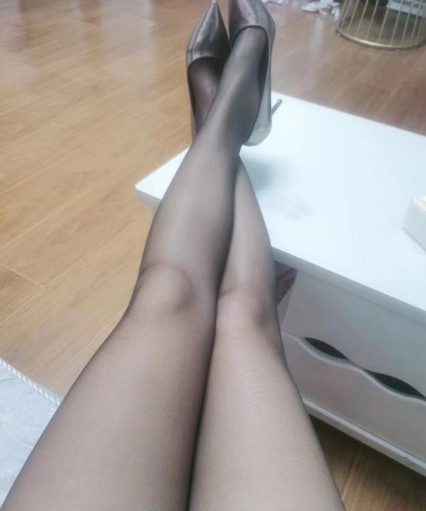 细腿小姐姐