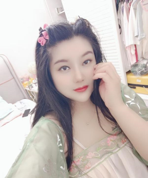 三刷大胸小葡萄