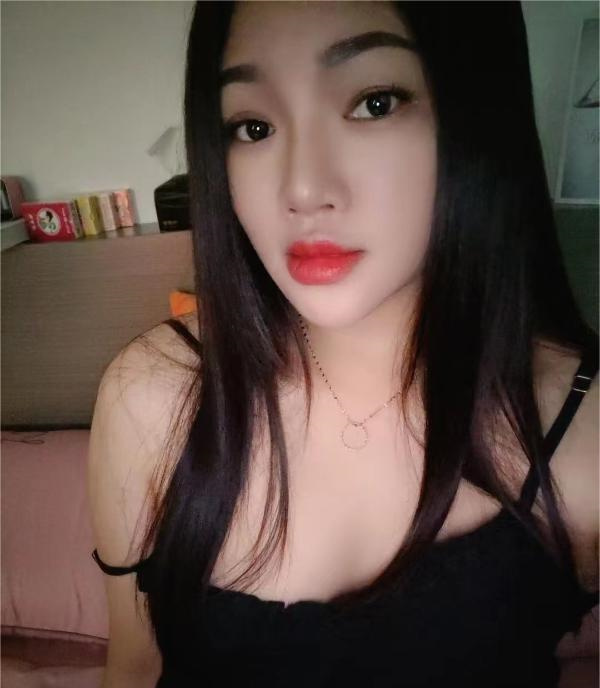红唇小少妇圆圆