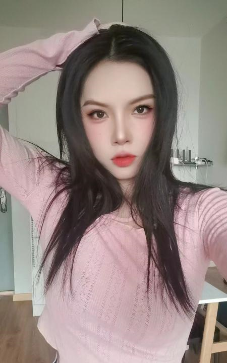 民族大道高挑少妇