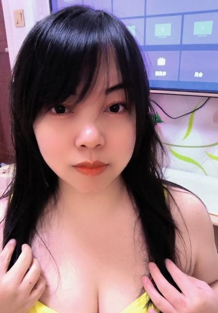 唇模大胸