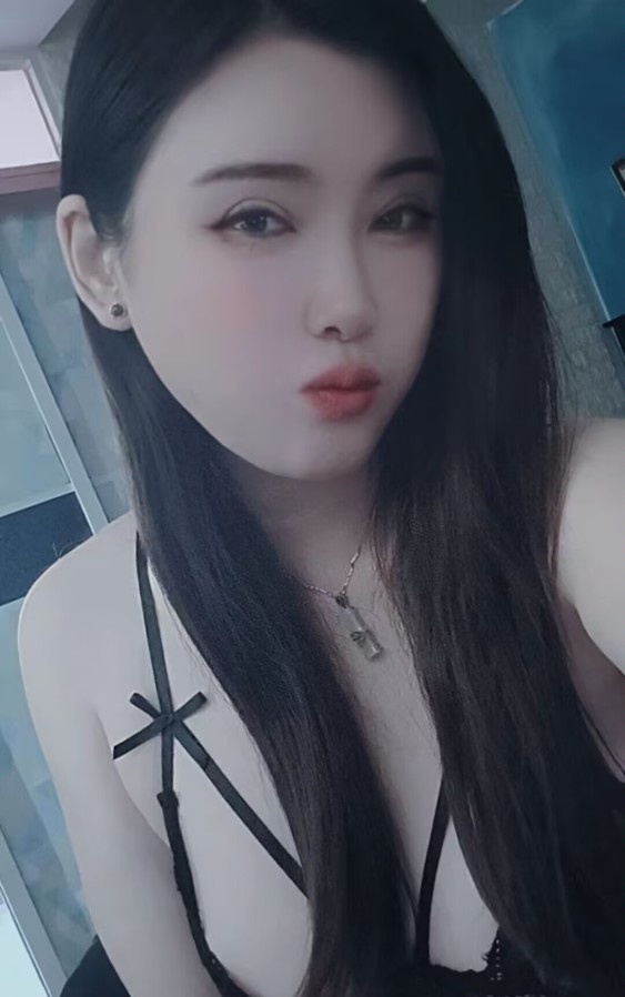 黄埔红肚兜胭脂