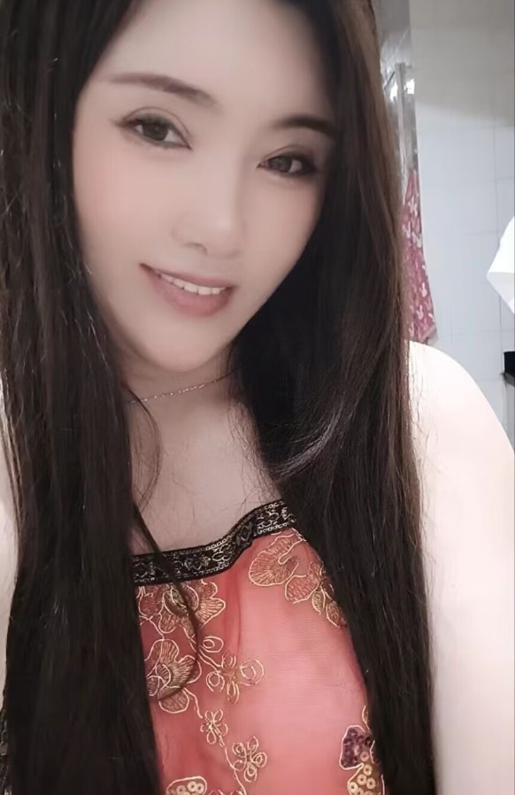 黄埔红肚兜胭脂