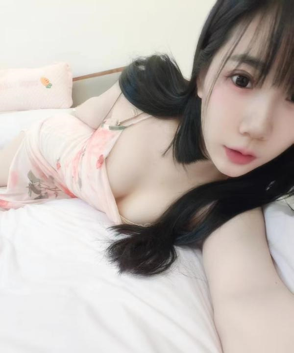 大个小美女