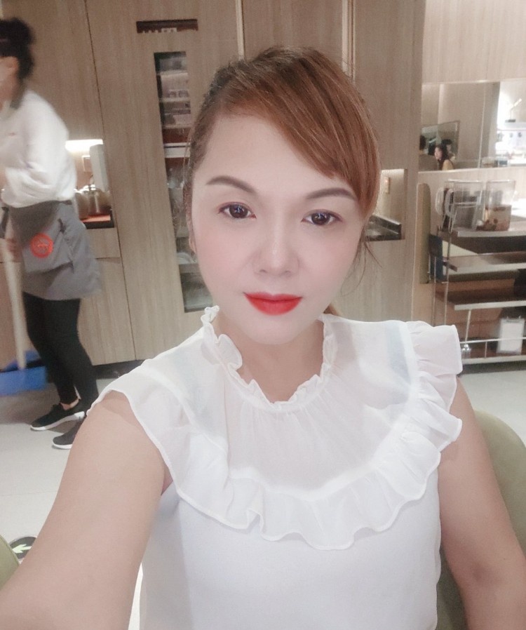 精致小骚妇