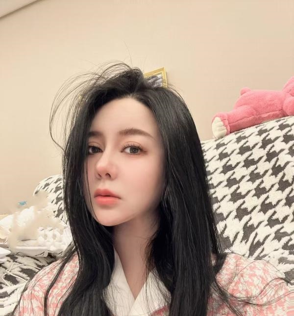 D奶小少妇