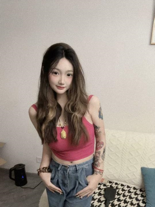 瑶海年轻小美女