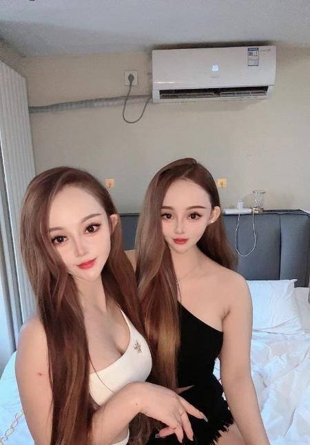 双胞胎姐妹双飞
