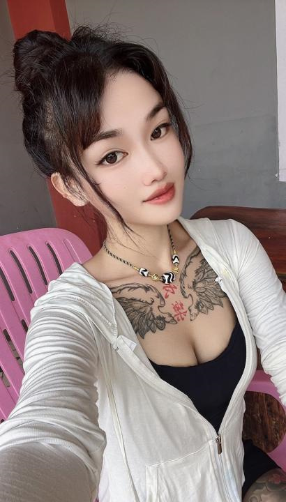 福田纹身妹